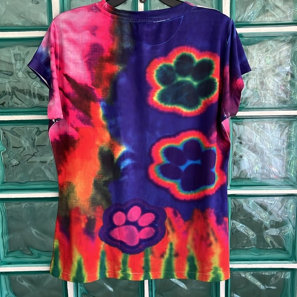 Animal Rescue Tee - Picture 5 of 7